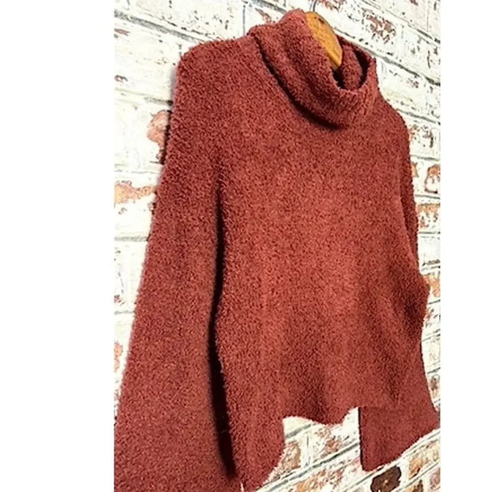 Urban Outfitters Rust Sherpa Cloud Fleece Oversized Pullover Turtleneck Sweater